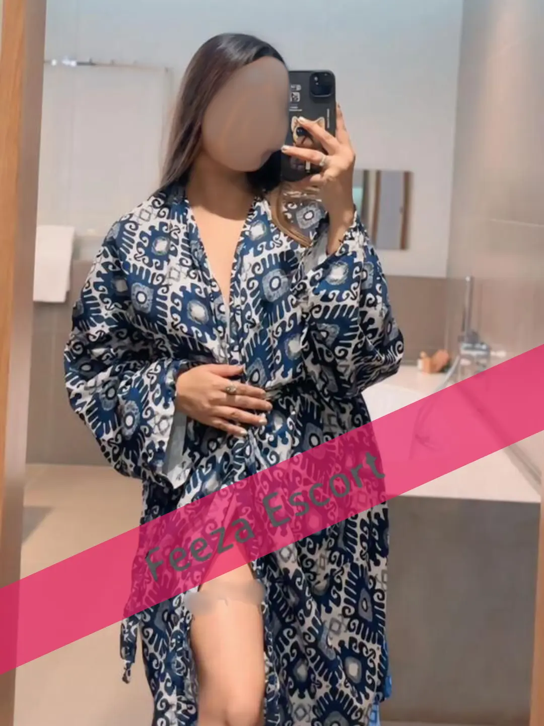 Elina, 25-year-old VIP Escort in Delhi